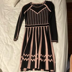 Pinko long sleeve knit dress